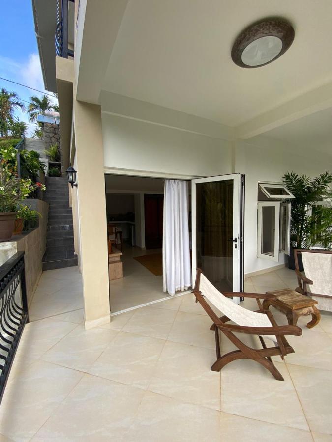 South Hill Villa อองซ์รอแยล ภายนอก รูปภาพ