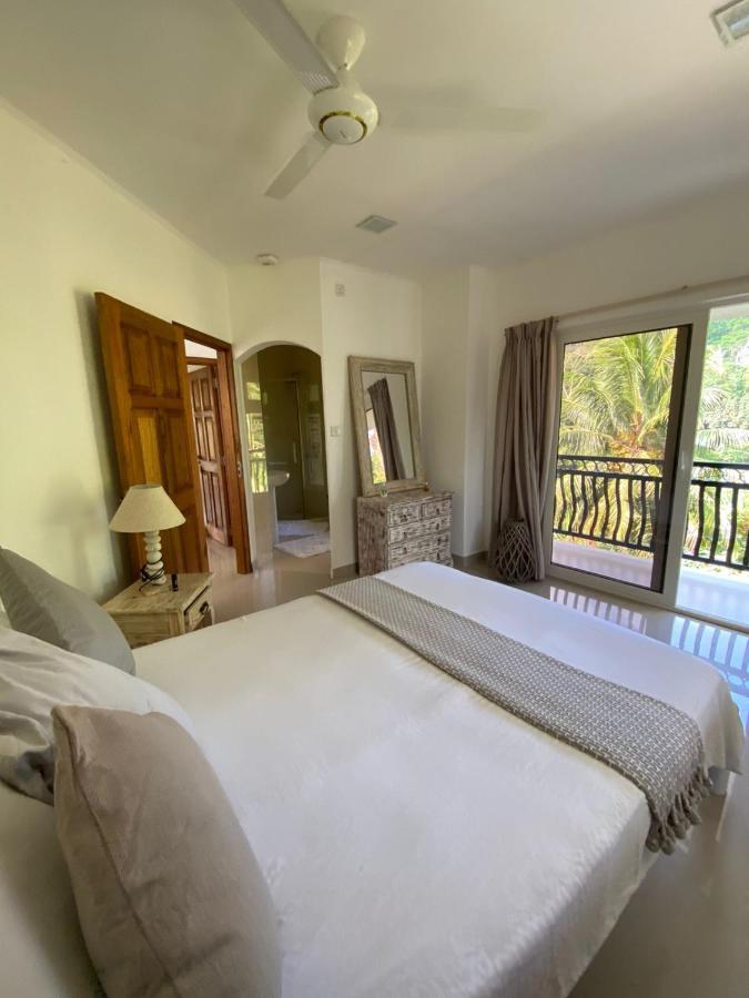 South Hill Villa อองซ์รอแยล ภายนอก รูปภาพ