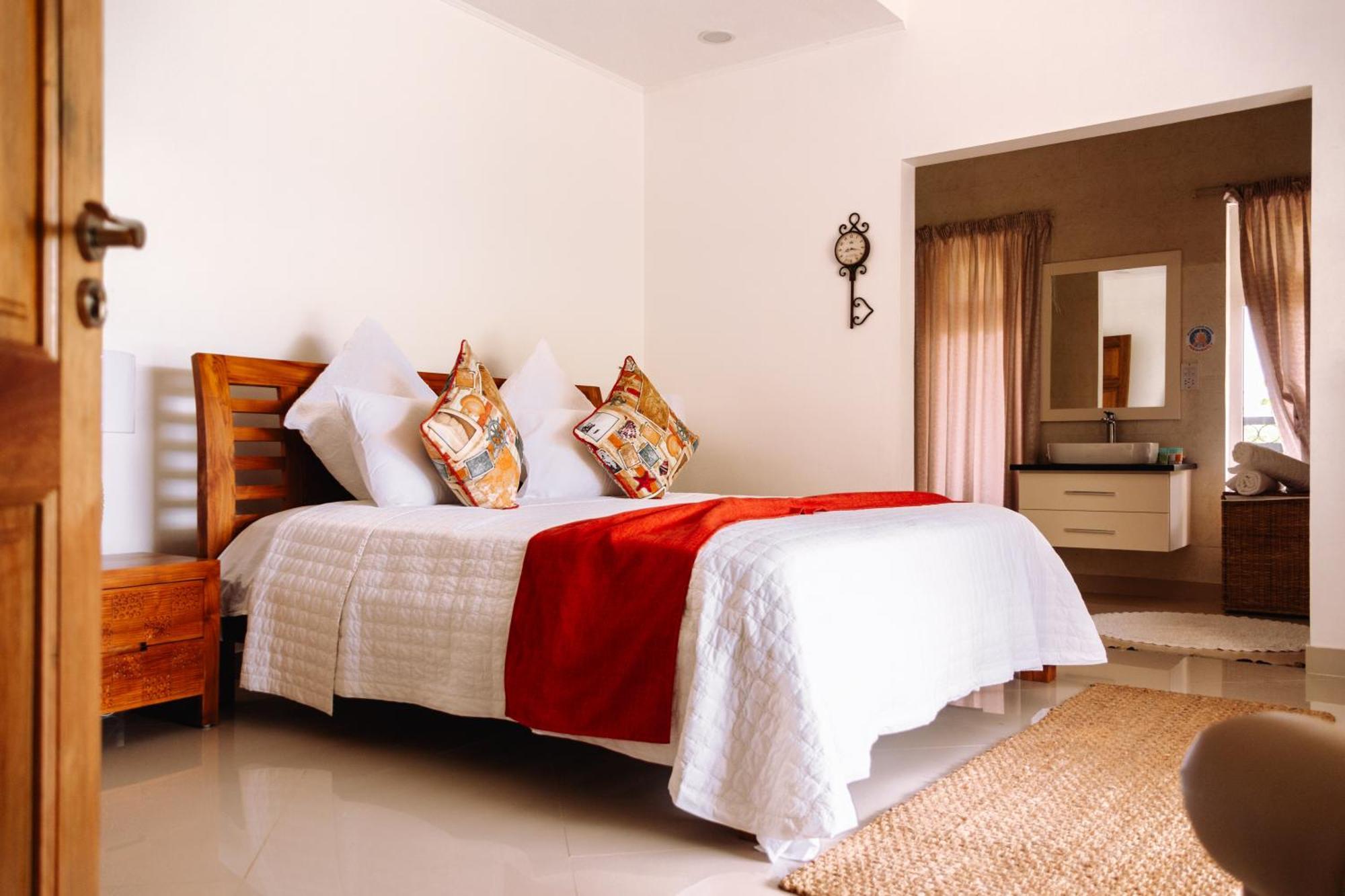 South Hill Villa อองซ์รอแยล ภายนอก รูปภาพ