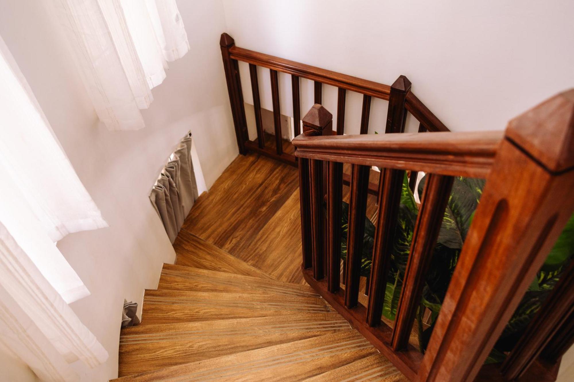 South Hill Villa อองซ์รอแยล ภายนอก รูปภาพ