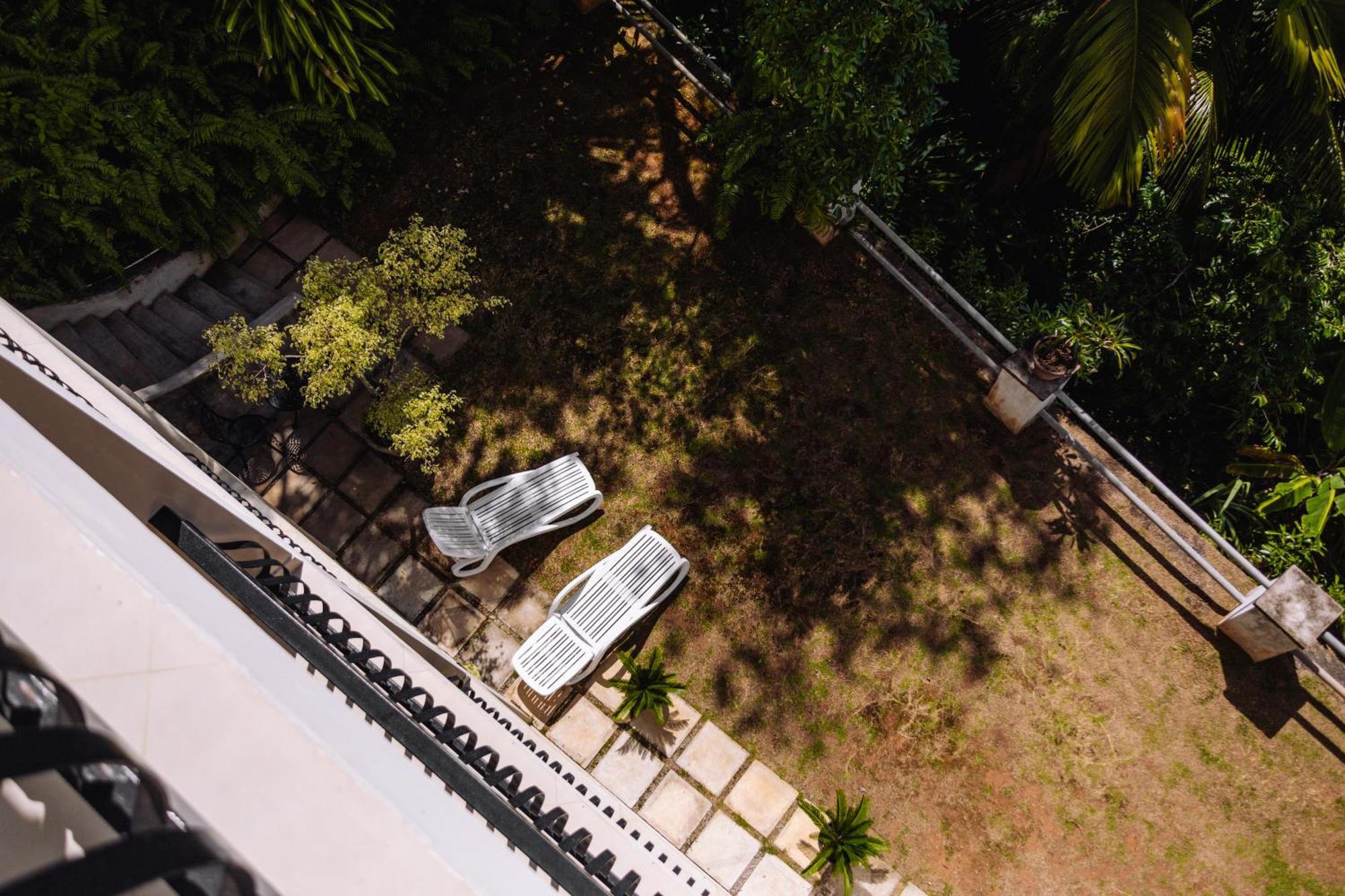 South Hill Villa อองซ์รอแยล ภายนอก รูปภาพ