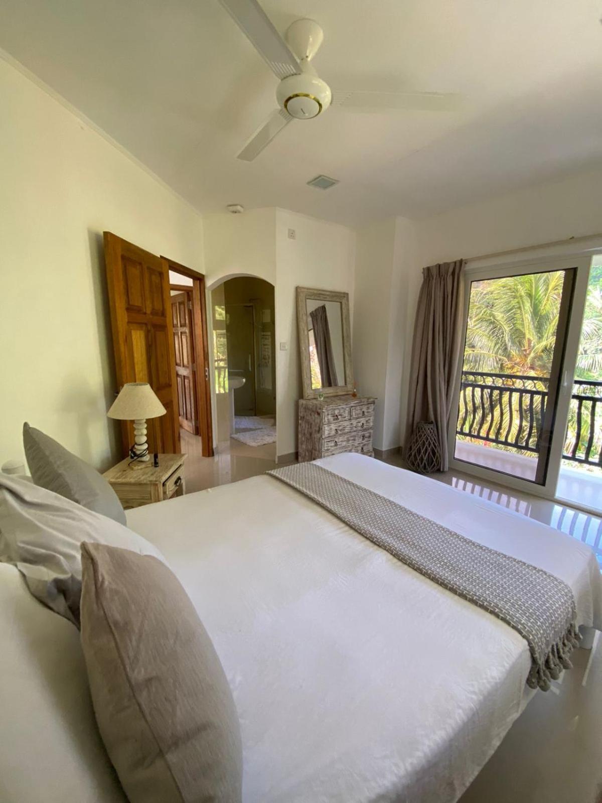South Hill Villa อองซ์รอแยล ภายนอก รูปภาพ